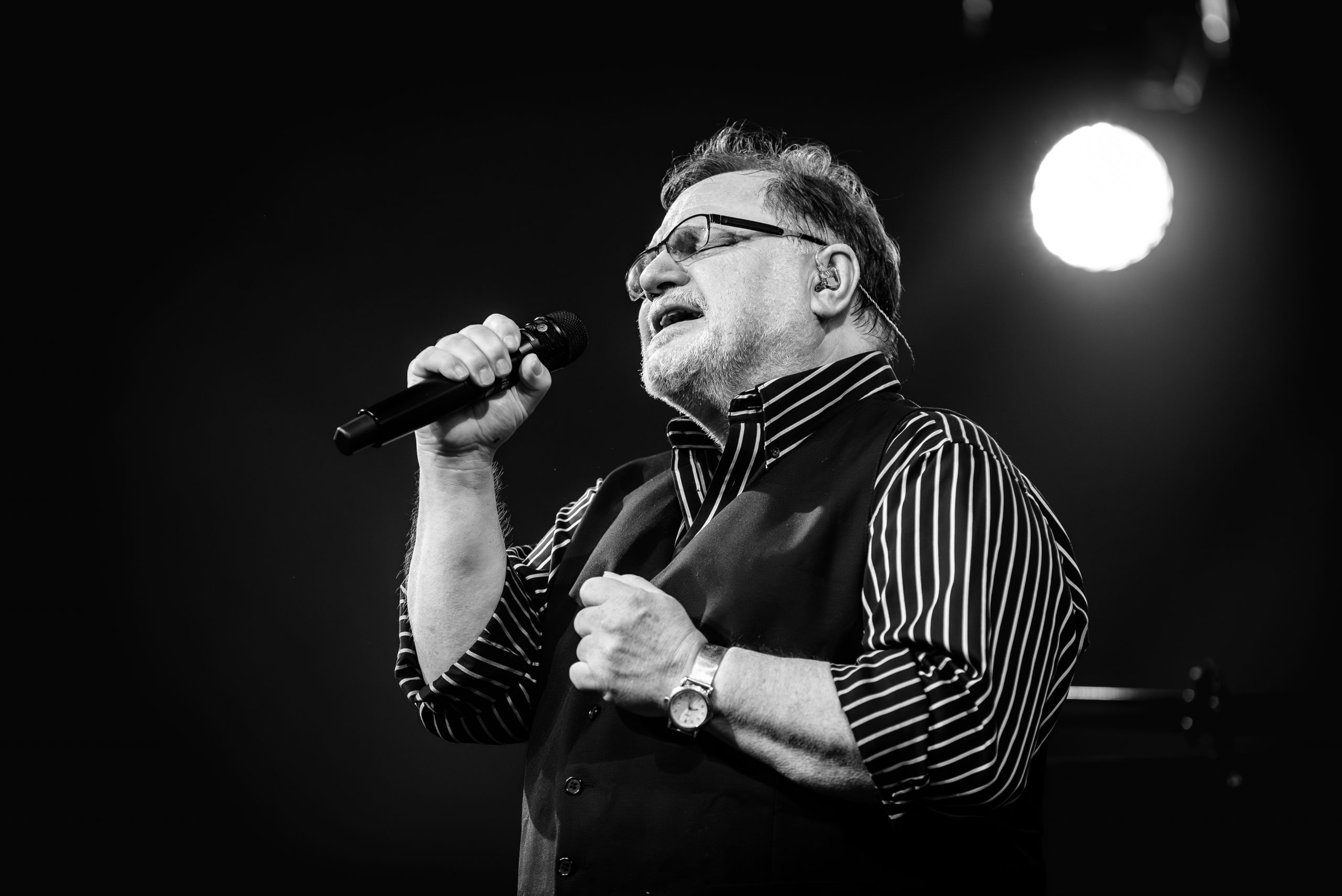 ZUSATZKONZERT: „WIR WOLLTEN UNS NUR DEN ABEND VERTREIBEN“ LUMBERJACK BIGBAND FEAT. KLAUS LAGE (voc)